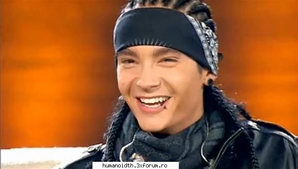Poze - Aaahhh...iubesc zambetul lui - Tom Kaulitz.